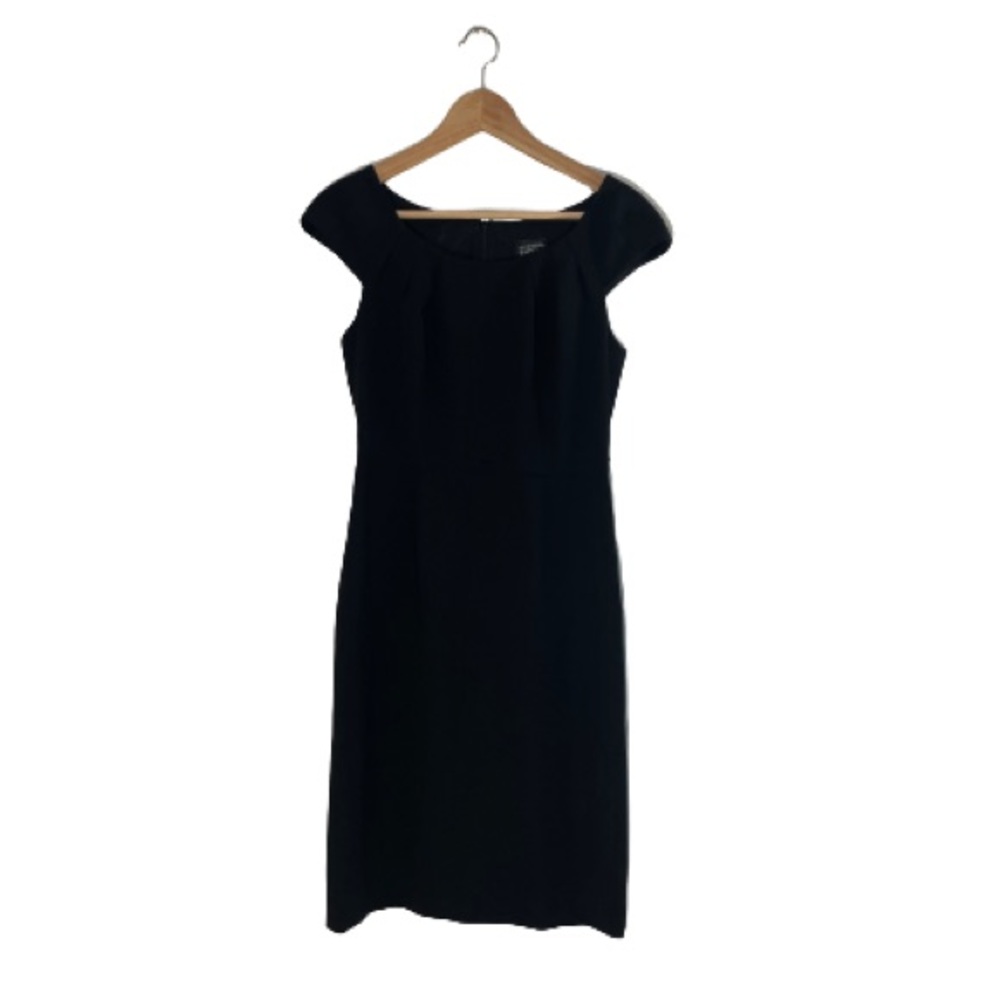 Adrianna Papell black shear dress, fully lined, cap sleeves size 4